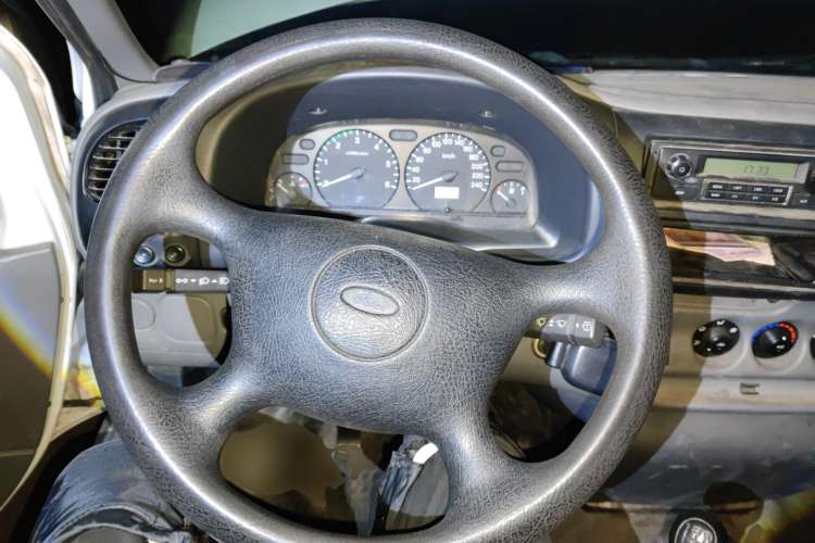 Used Ford Classic Transit 2016 2.8T Diesel Short-Wheelbase 6-Seater Mid-Roof Multifunction Vehicle JX493ZLQ4 Steering Wheel