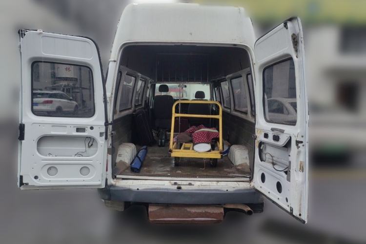 Used Ford Classic Transit  Trunk