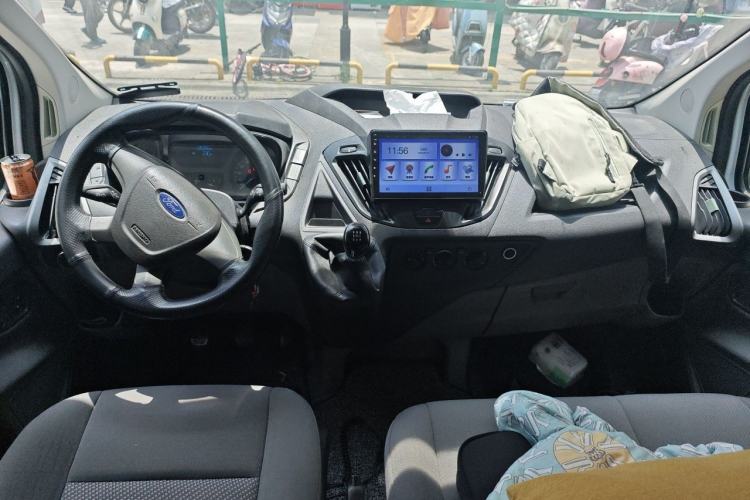 Used Ford Classic Transit  Center Console