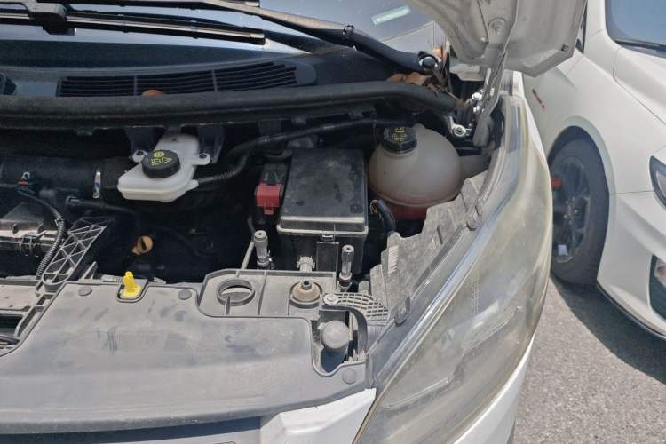 Used Ford Classic Transit  Engine Bay Left
