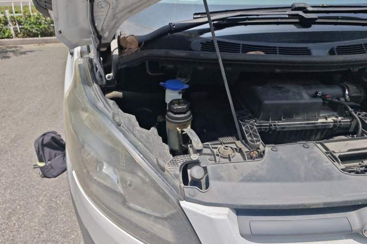 Used Ford Classic Transit  Engine Bay Right