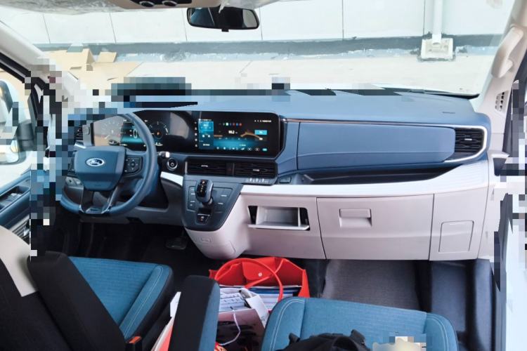 Used Ford E-Transit 2024 Elite Coach Model Mid-axle Mid-roof Design 9 Seats 100.96 kWh Center Console