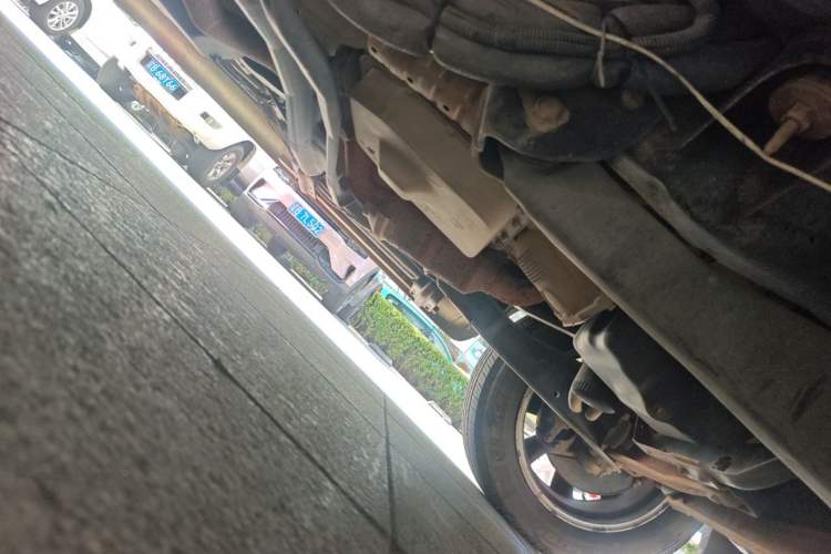 Used Ford E350  Chassis Front Right