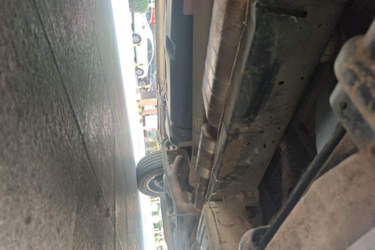 Used Ford E350  Chassis Rear Right