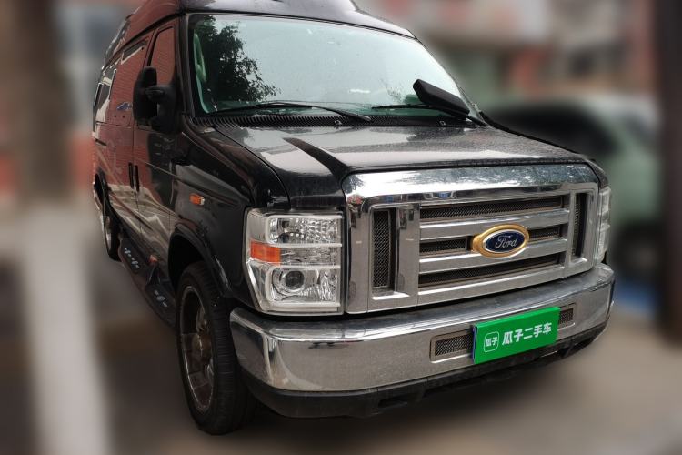 Used Ford E350  Front Right 45 Deg
