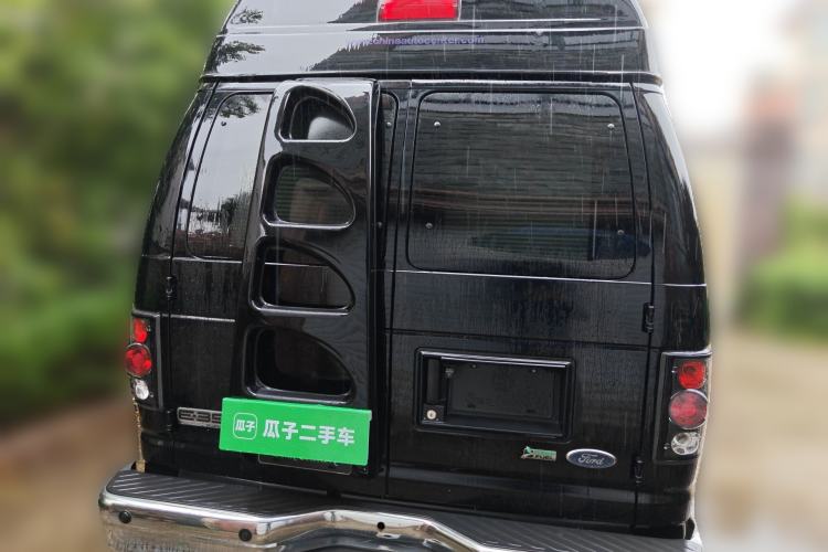 Used Ford E350  Rear