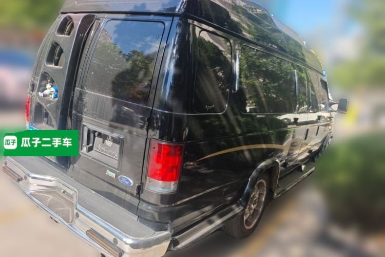 Used Ford E350  Rear Right 45 Deg