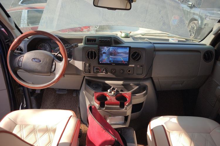 Used Ford E350 2011 5.4L Standard Yacht Edition Center Console