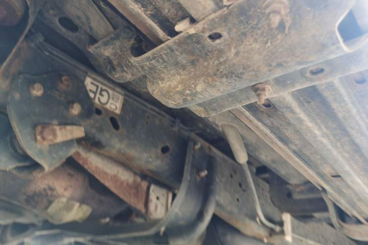 Used Ford E350 2011 5.4L Standard Yacht Edition Chassis Front Left