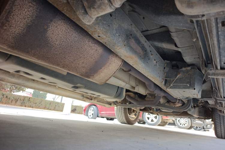 Used Ford E350 2011 5.4L Standard Yacht Edition Chassis Rear Right