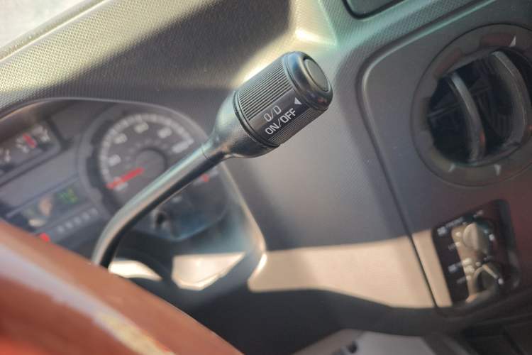 Used Ford E350 2011 5.4L Standard Yacht Edition Gear Lever