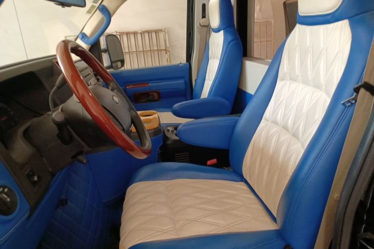 Used Ford E350  Left Front Seat