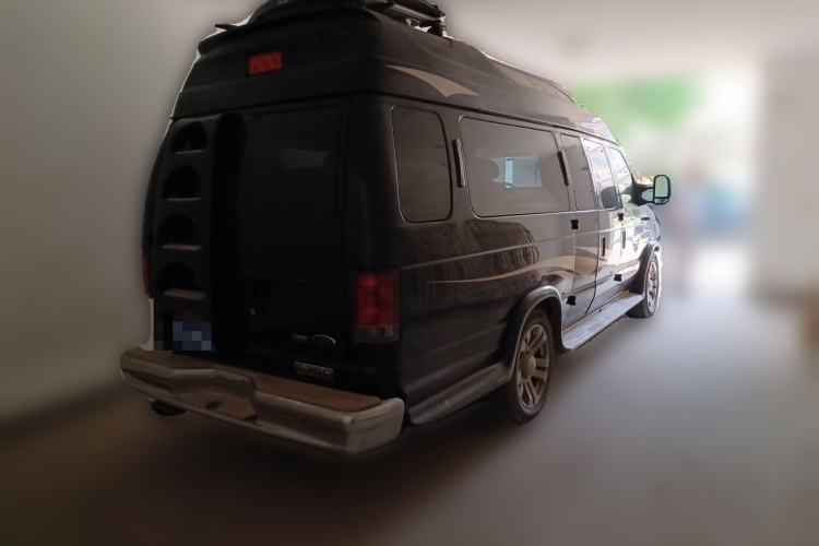 Used Ford E350  Rear Right 45 Deg