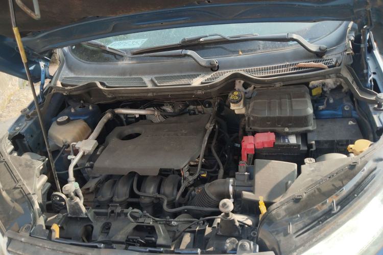 Used Ford EcoSport 2013 1.5L Automatic Fashion Model Engine Bay