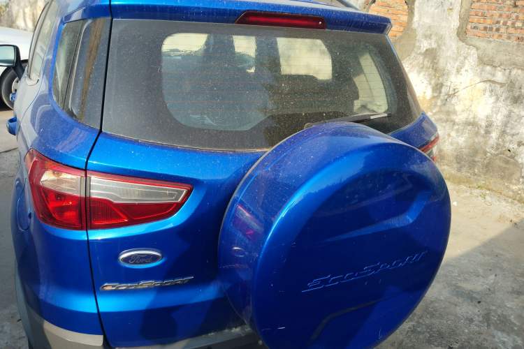 Used Ford EcoSport 2013 1.5L Automatic Fashion Model Exterior 4