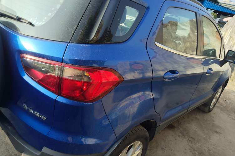 Used Ford EcoSport 2013 1.5L Automatic Fashion Model Exterior 5