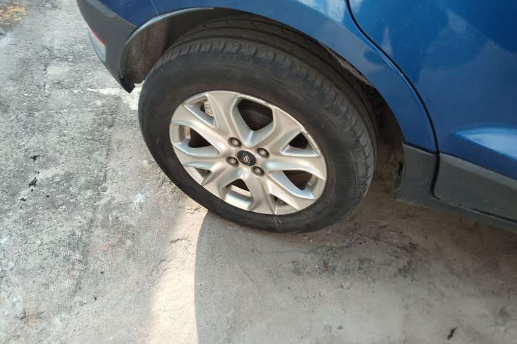 Used Ford EcoSport 2013 1.5L Automatic Fashion Model Exterior 8