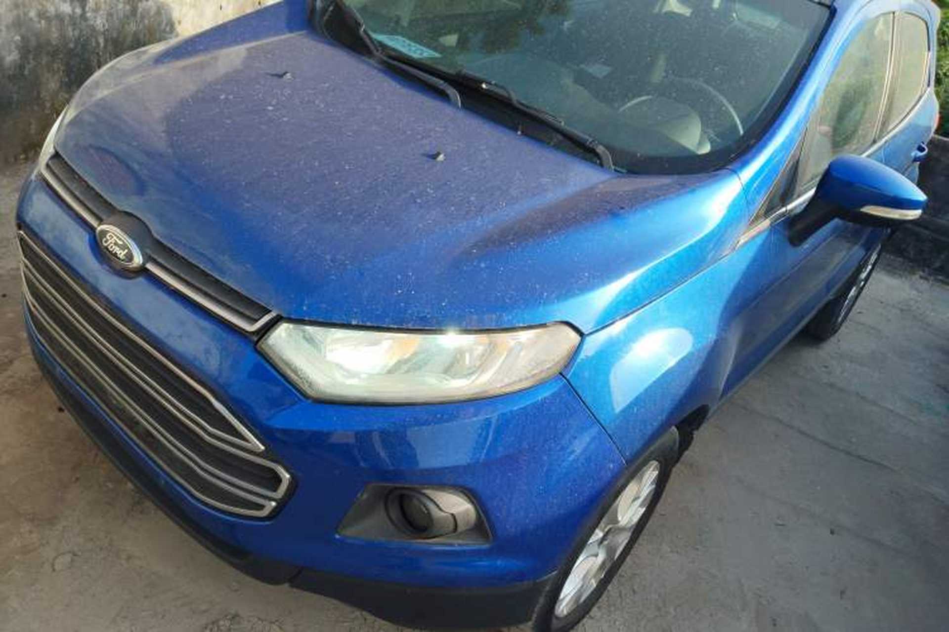 Used Ford EcoSport 2013 1.5L Automatic Fashion Model Front Left 45 Deg