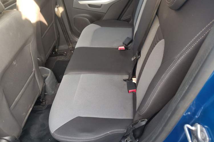 Used Ford EcoSport 2013 1.5L Automatic Fashion Model Interior 4