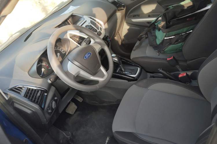 Used Ford EcoSport 2013 1.5L Automatic Fashion Model Left Front Seat