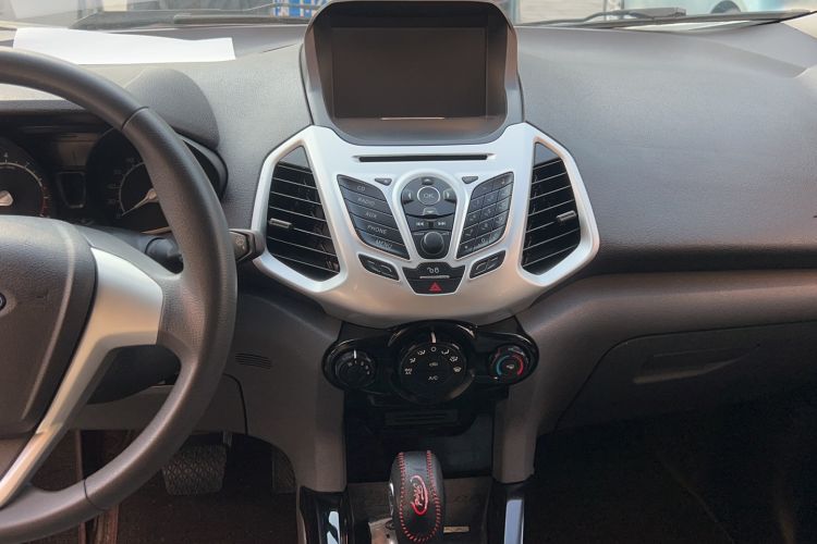 Used Ford EcoSport 2013 1.5L Automatic Fashion Model Interior 5