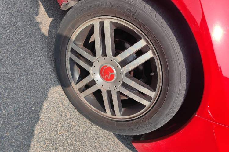 Used Ford EcoSport  Right Front Wheel Hub