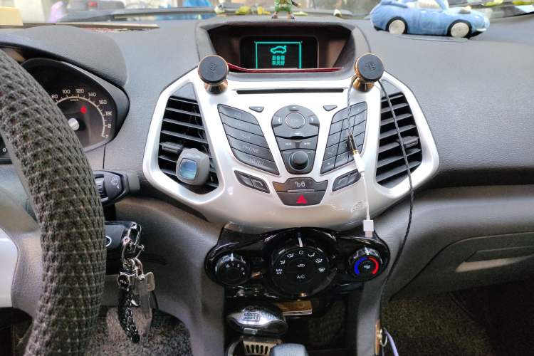 Used Ford EcoSport 2013 1.5L Automatic Fashion Model Audio And AC Panel