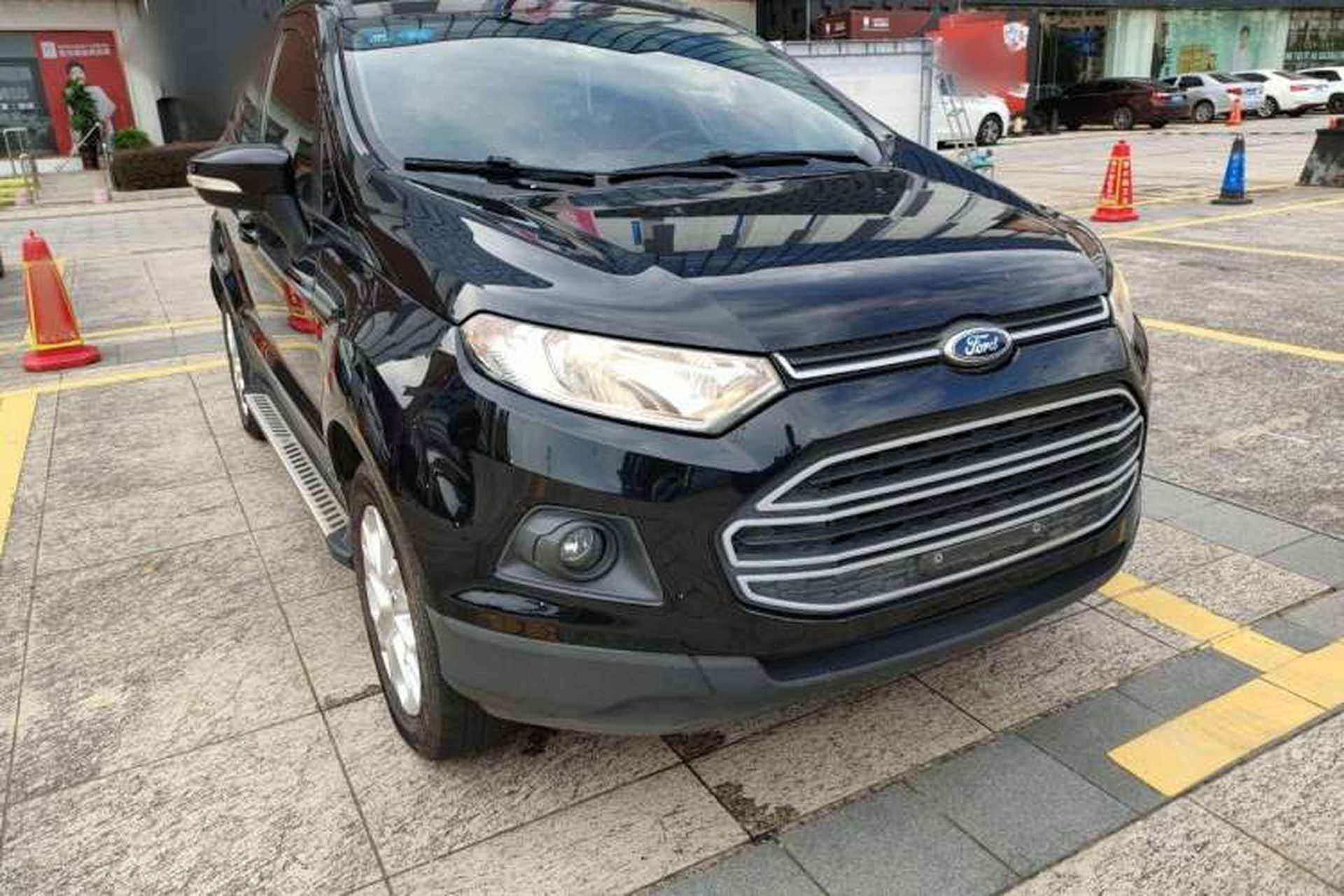 Used Ford EcoSport 2013 1.5L Automatic Fashion Model Exterior 2