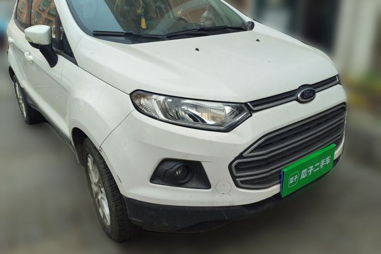Used Ford EcoSport 2013 1.5L Manual Fashion Model Front Right 45 Deg