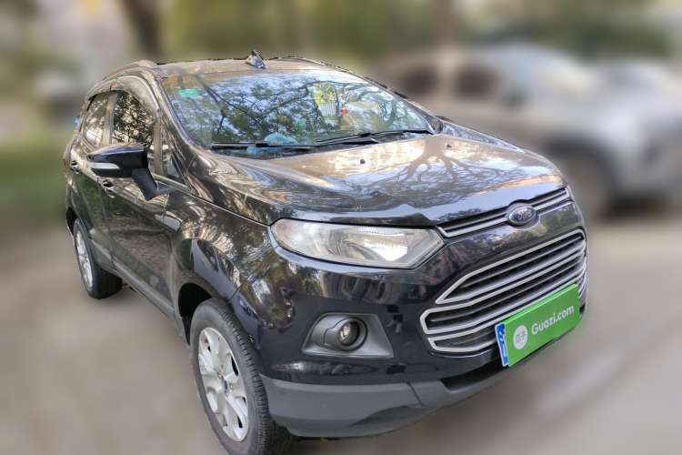 Used Ford EcoSport 2013 1.5L Automatic Fashion Model Front Right 45 Deg