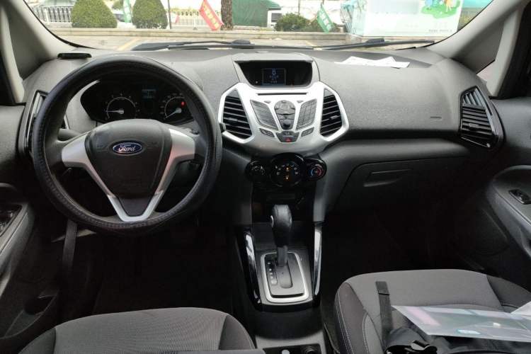 Used Ford EcoSport 2013 1.5L Automatic Fashion Model Interior 1