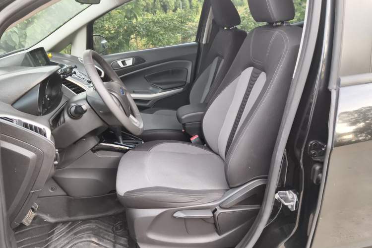 Used Ford EcoSport 2013 1.5L Automatic Fashion Model Left Front Seat