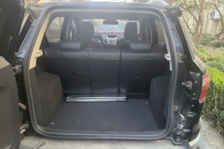 Used Ford EcoSport 2013 1.5L Manual Luxury Model Trunk