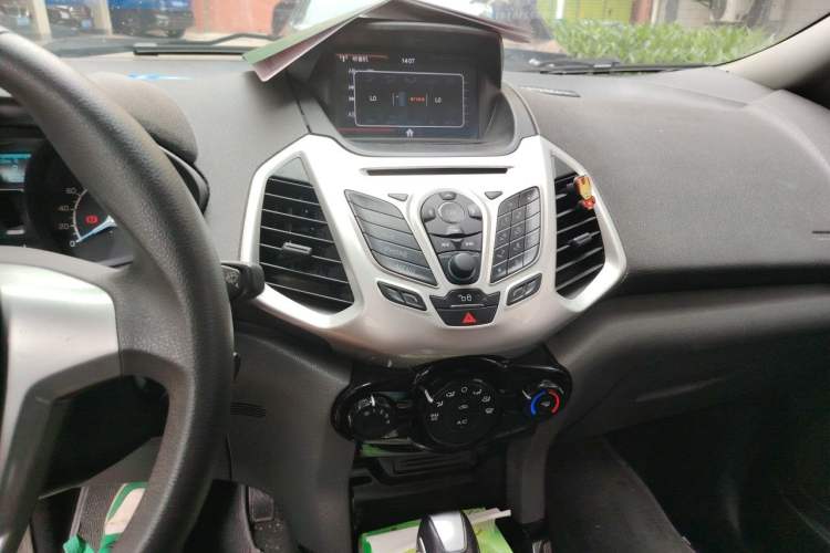 Used Ford EcoSport 2013 1.5L Automatic Fashion Model Audio And AC Panel