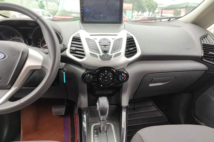 Used Ford EcoSport 2013 1.5L Automatic Fashion Model Audio And AC Panel