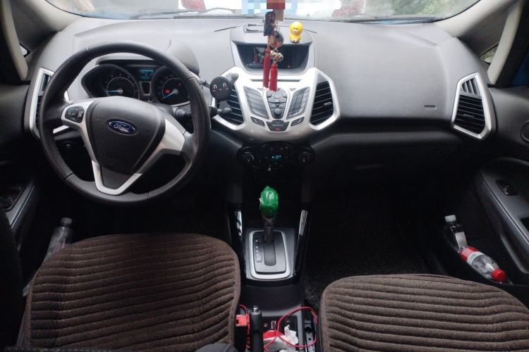 Used Ford EcoSport 2013 1.5L Automatic Prestige Model Center Console