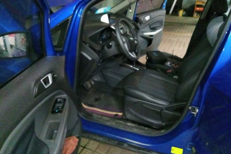 Used Ford EcoSport 2013 1.5L Automatic Fashion Model Driver Seat