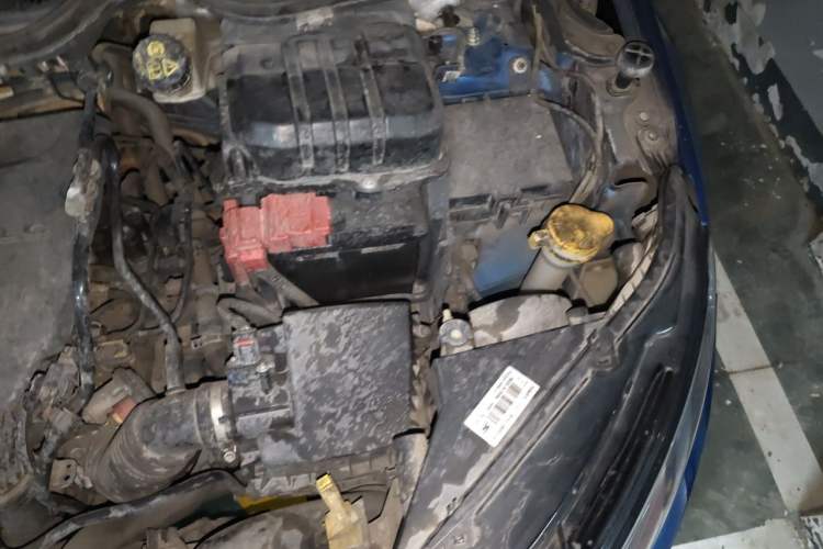 Used Ford EcoSport 2013 1.5L Automatic Fashion Model Engine Bay Left