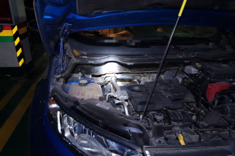 Used Ford EcoSport 2013 1.5L Automatic Fashion Model Engine Bay Right