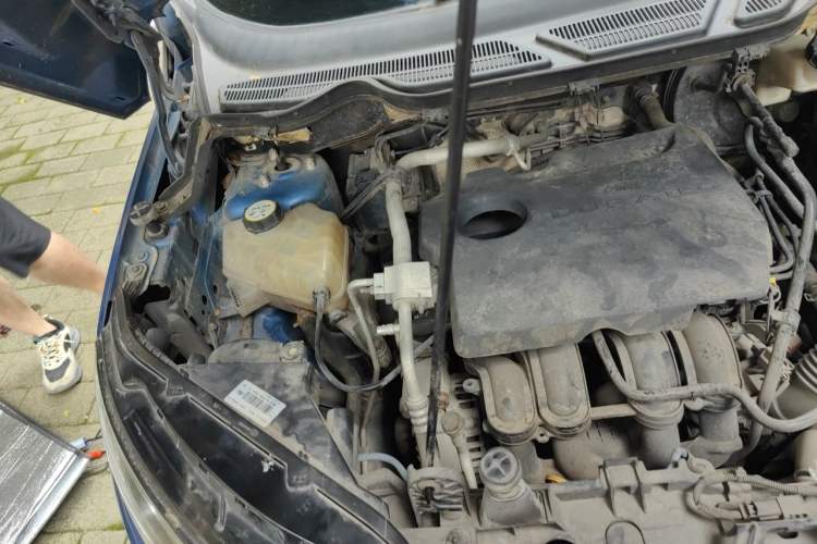 Used Ford EcoSport 2013 1.5L Automatic Fashion Model Engine Bay Right