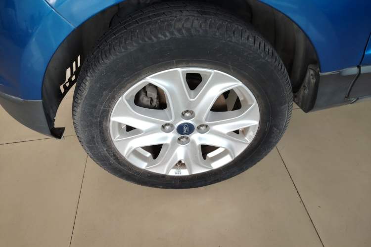 Used Ford EcoSport 2013 1.5L Automatic Fashion Model Exterior 7