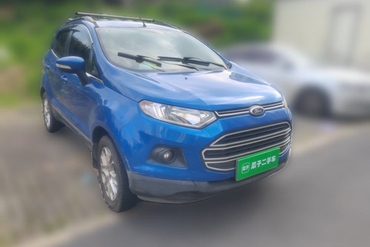 Used Ford EcoSport 2013 1.5L Manual Fashion Model Front Right 45 Deg