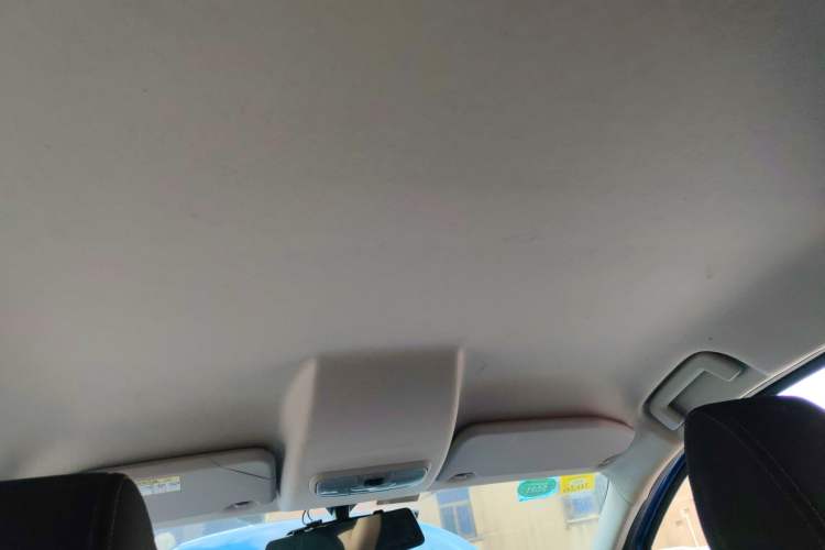 Used Ford EcoSport 2013 1.5L Manual Fashion Model Headliner
