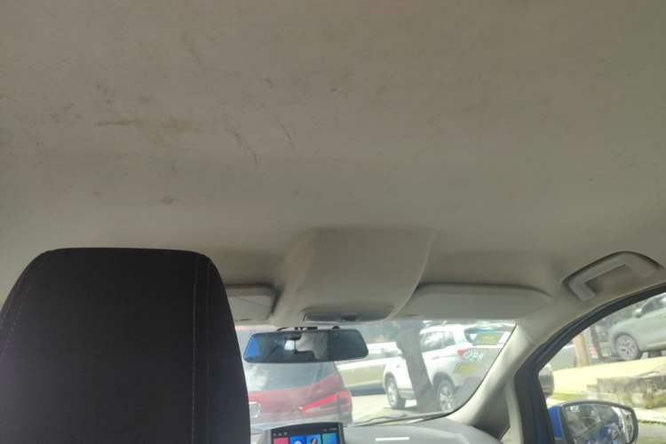 Used Ford EcoSport 2013 1.5L Automatic Fashion Model Headliner