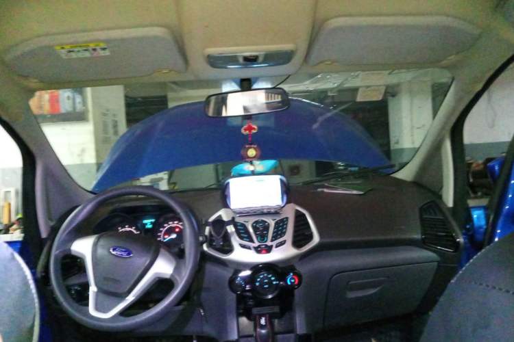 Used Ford EcoSport 2013 1.5L Automatic Fashion Model Headliner