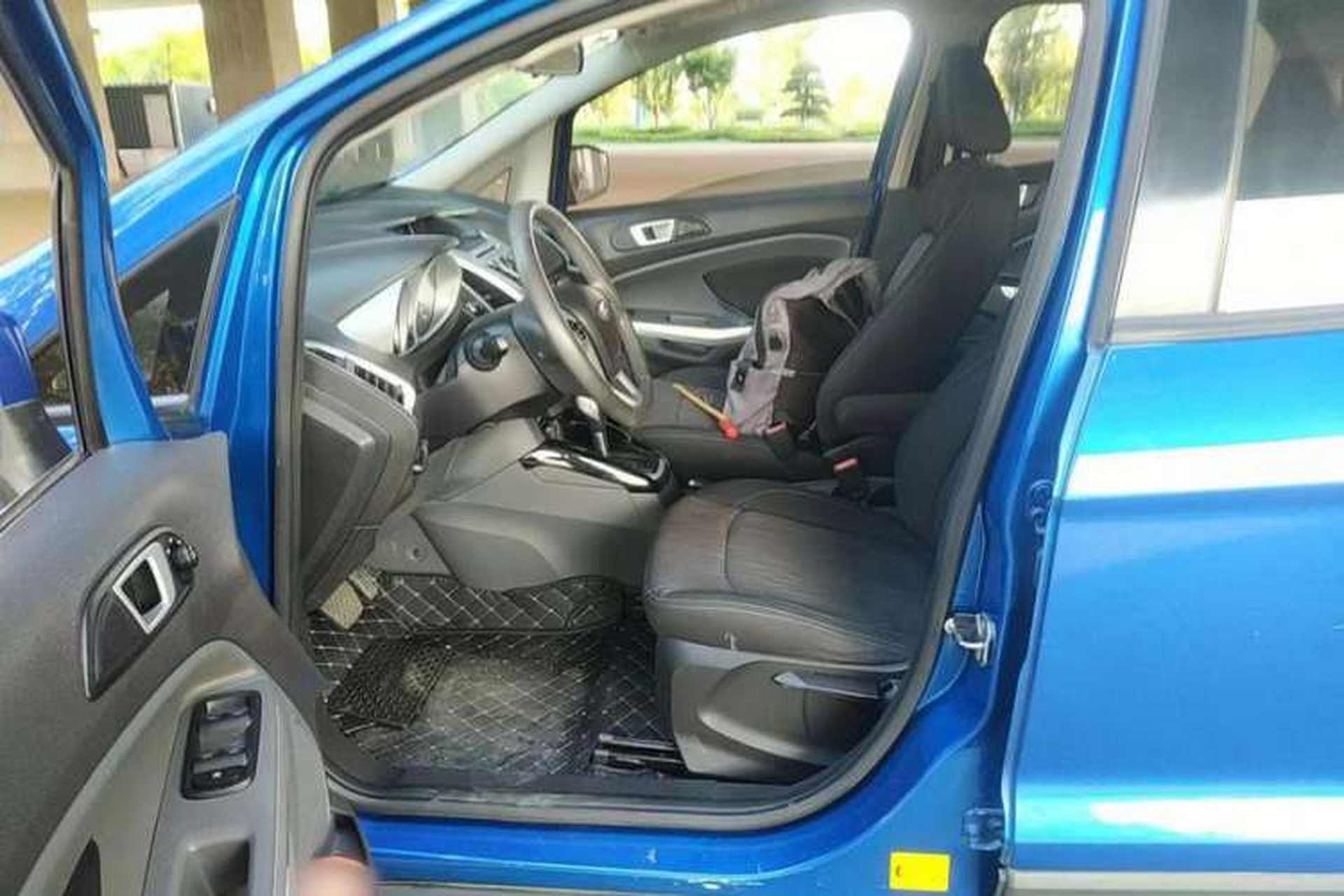 Used Ford EcoSport 2013 1.5L Automatic Prestige Model Interior 4