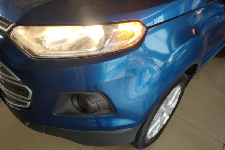 Used Ford EcoSport 2013 1.5L Automatic Fashion Model Left Front Headlight