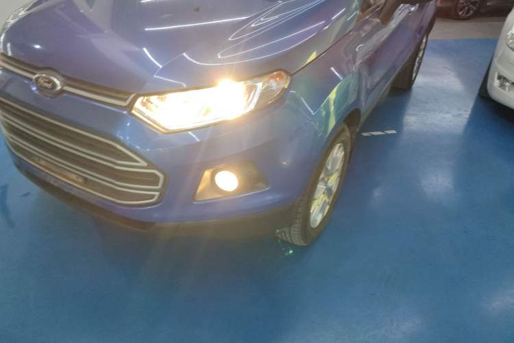 Used Ford EcoSport 2013 1.5L Automatic Fashion Model Left Front Headlight