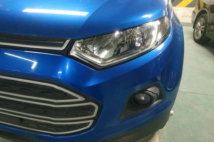 Used Ford EcoSport 2013 1.5L Automatic Fashion Model Left Front Headlight
