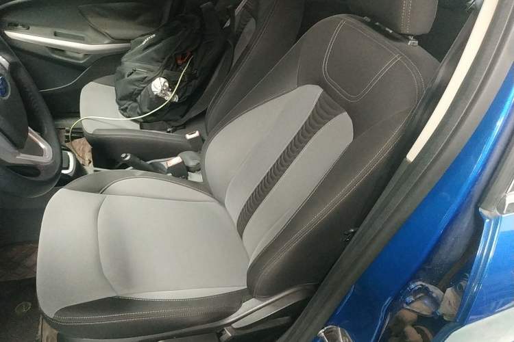 Used Ford EcoSport 2013 1.5L Automatic Fashion Model Left Front Seat